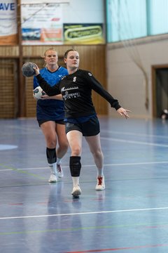 Bild 126 - F HSG Kremperheide/Muensterdorf - HSG Holstein Kiel/Kronshagen : Ergebnis: 31:26